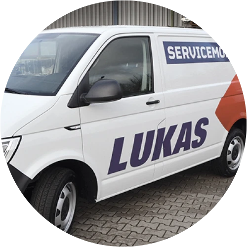 Serviceauto von Lukas